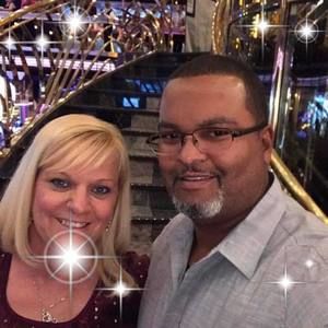 Meet your Posher, Joy